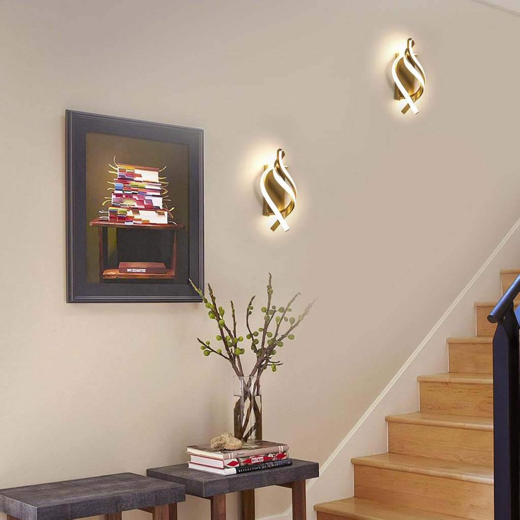 Wall Light - Gold Aluminium Frame, Natural Light
