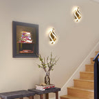 Wall Light - Gold Aluminium Frame, Natural Light