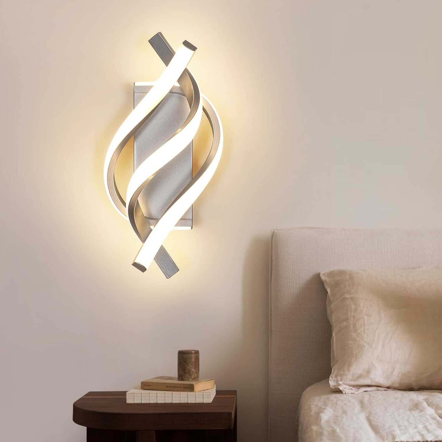 Wall Light - Silver Aluminium Frame, Warm Light