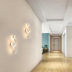 Wandleuchte - Weißer Aluminiumrahmen, warmes Licht