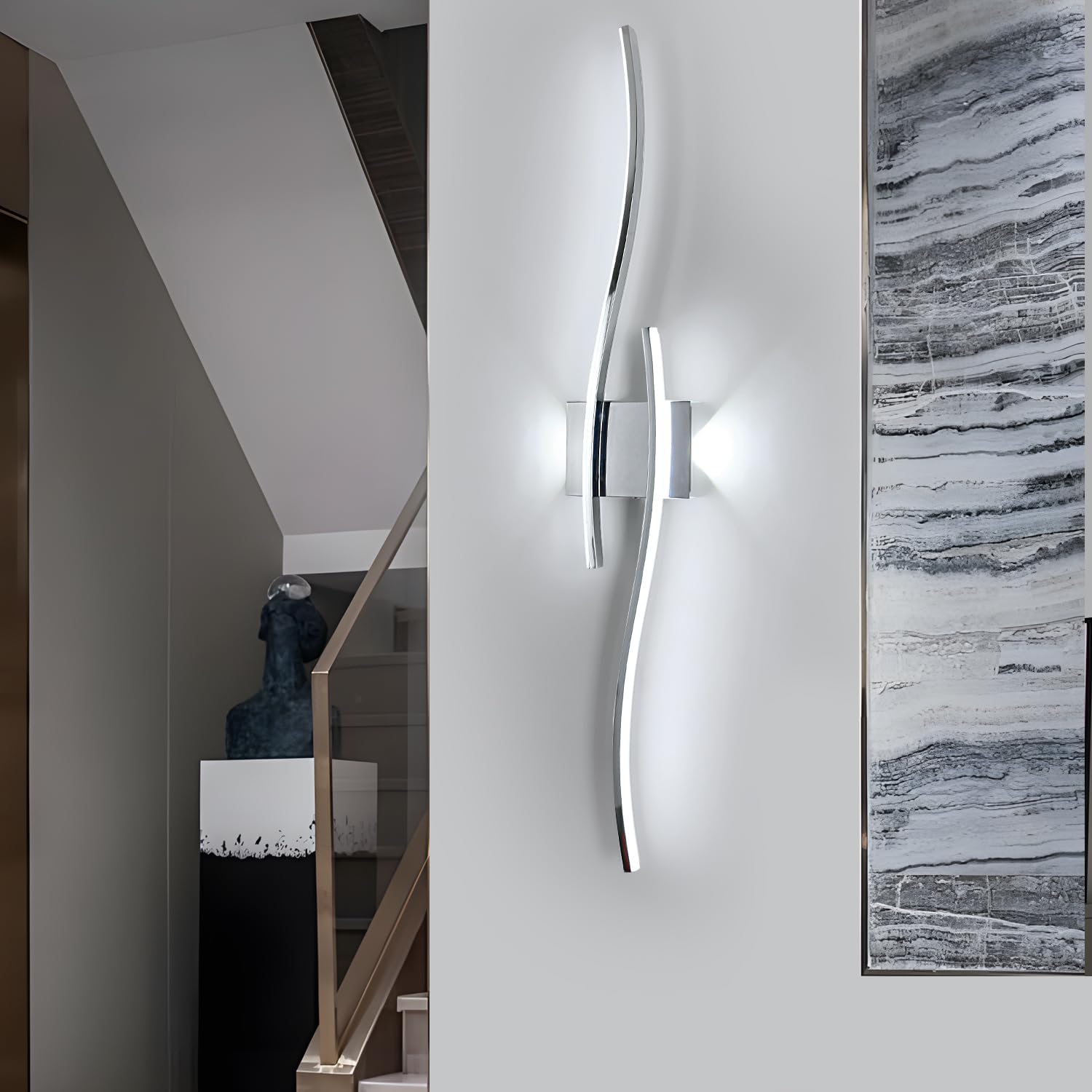 Wandleuchte - Rahmen aus verchromtem Aluminium, weißes Licht