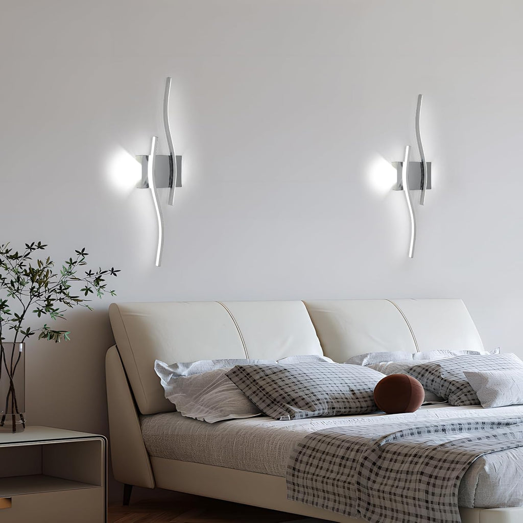 Wall Light - Chrome Aluminium Frame, White Light