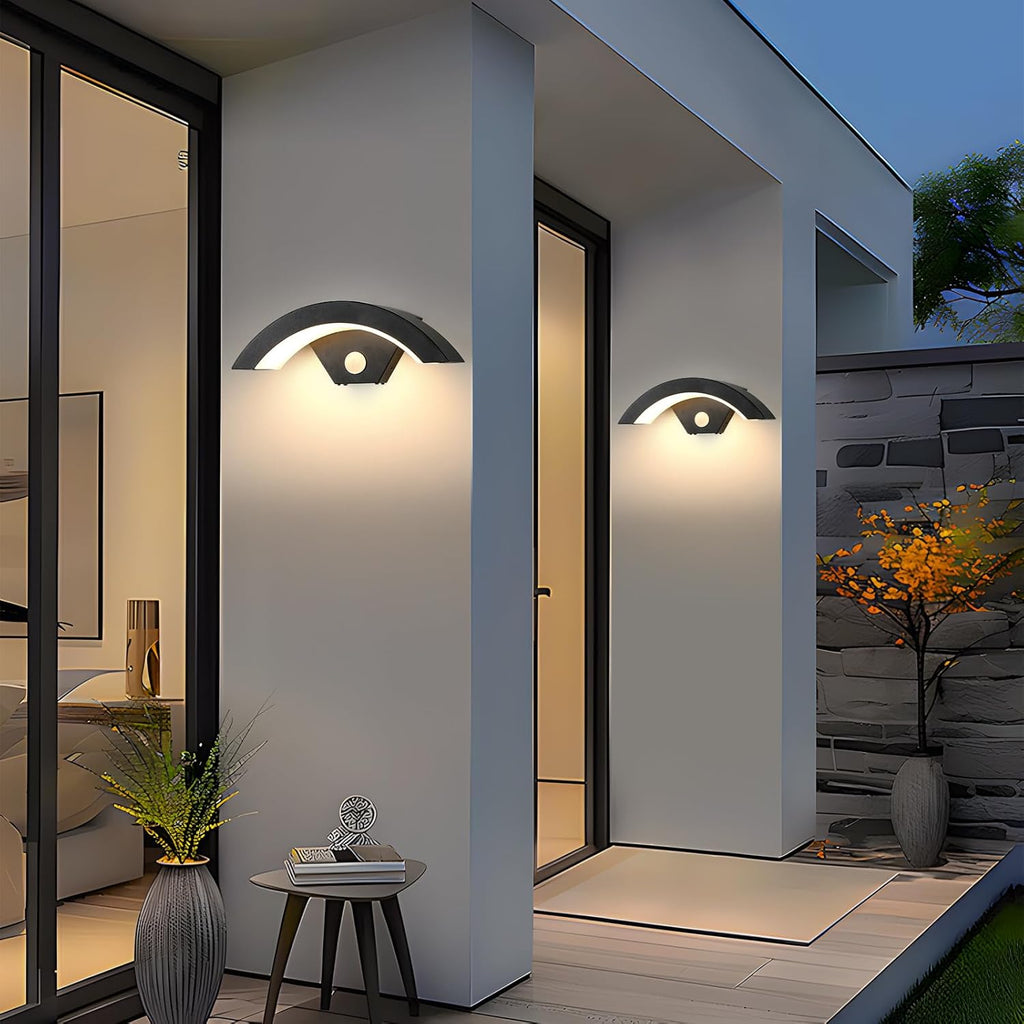 Wall Light - Black Metal Frame, Warm Light