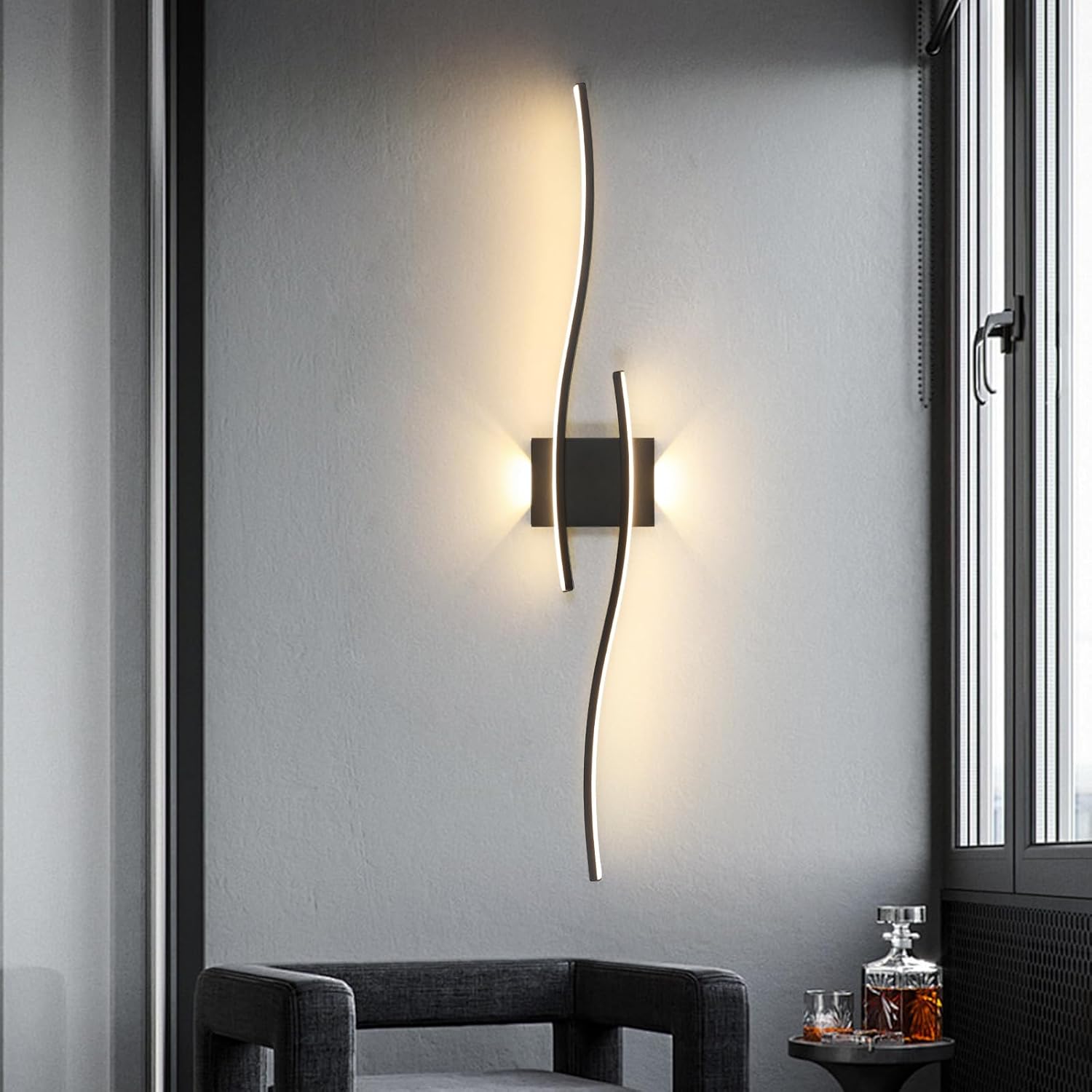 Wall Light - Black Aluminium Frame, Warm Light