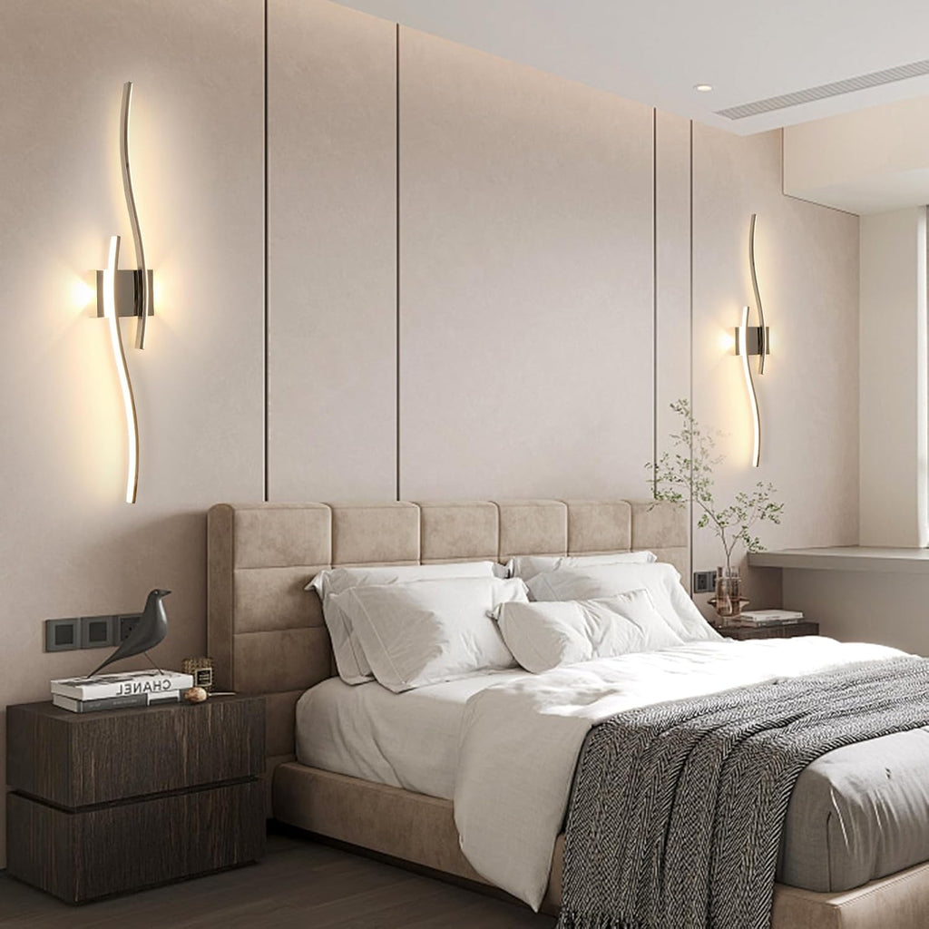 Wall Light - Chrome Aluminium Frame, Warm Light