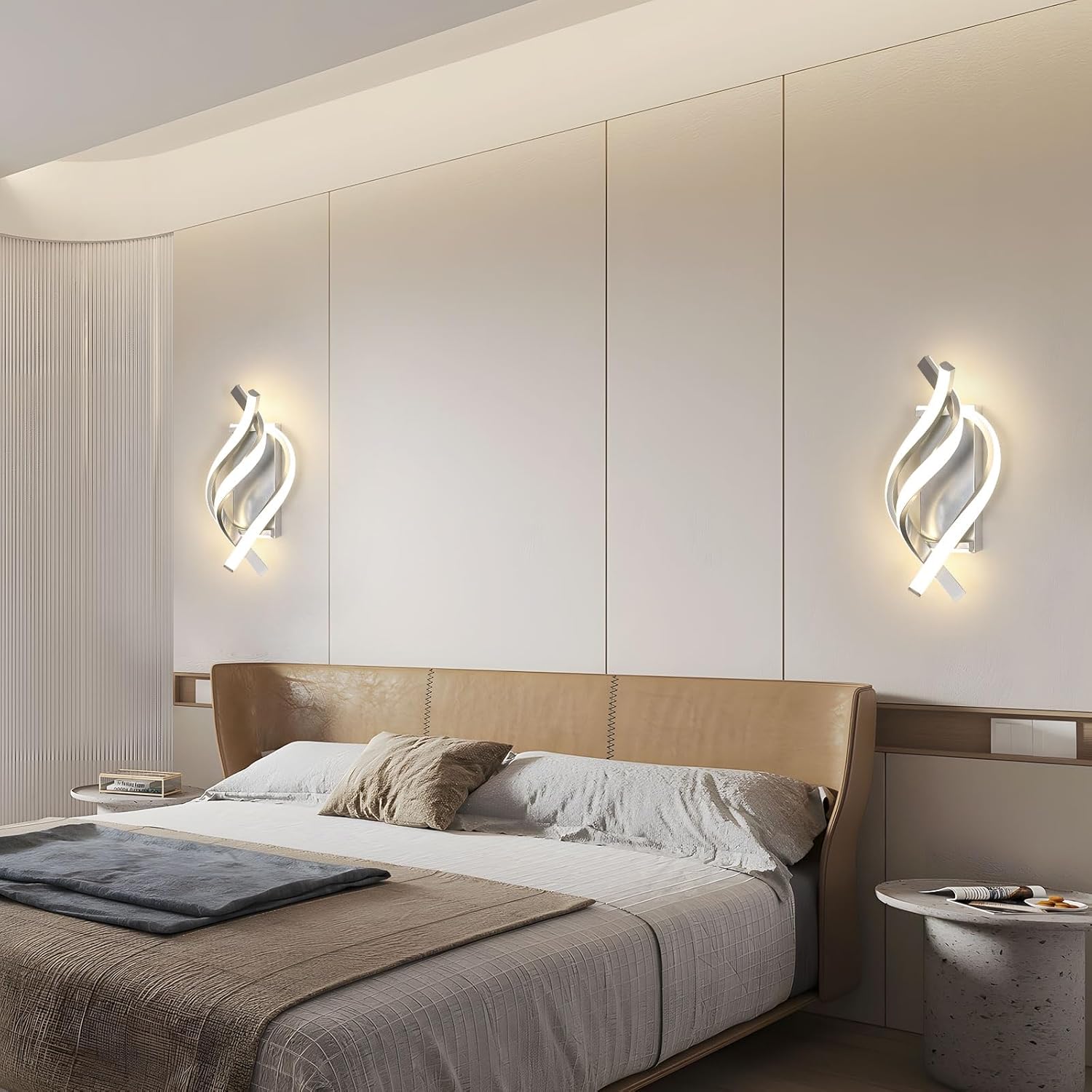 Wall Light - Silver Aluminium Frame, Natural Light
