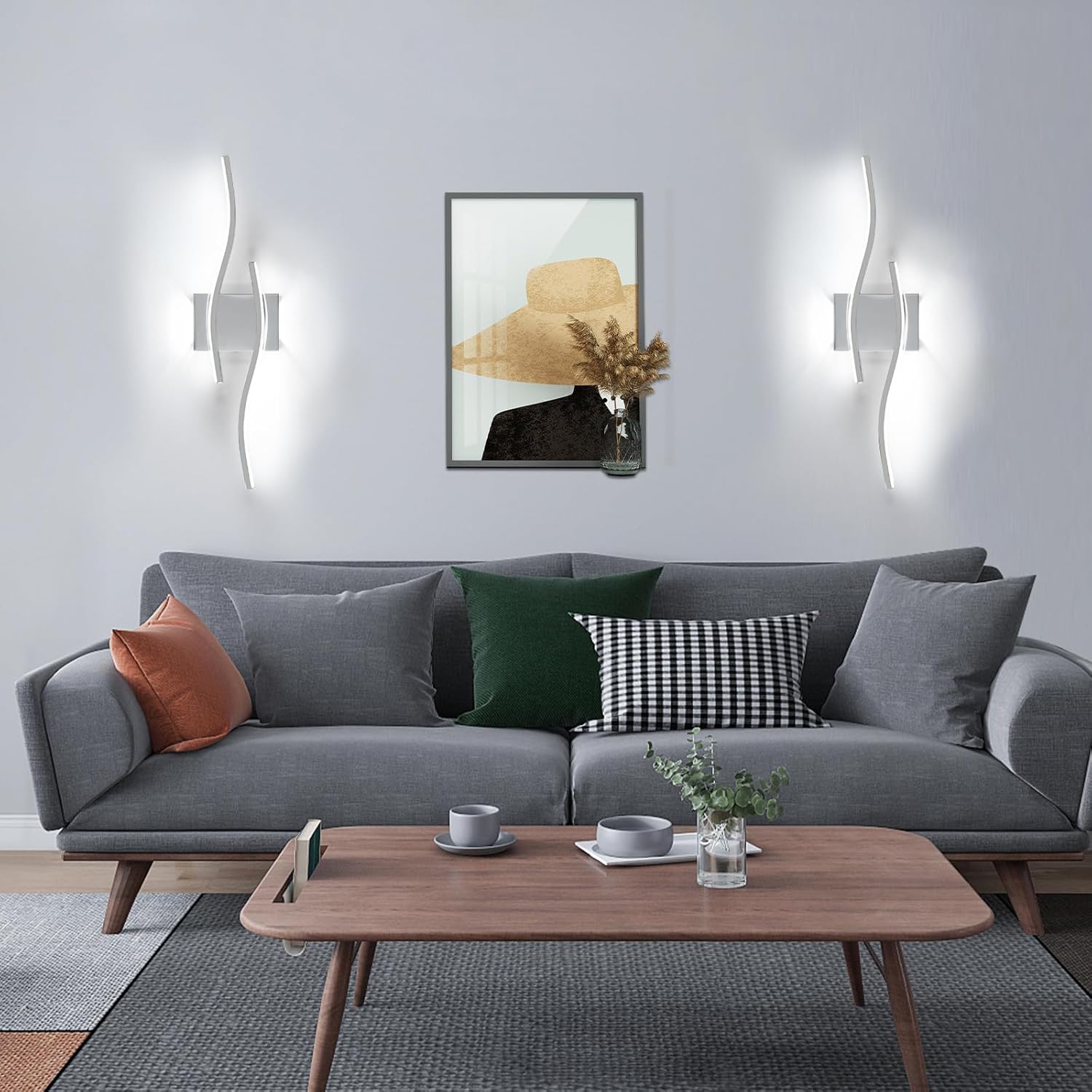 Wall Light - Chrome Aluminium Frame, White Light