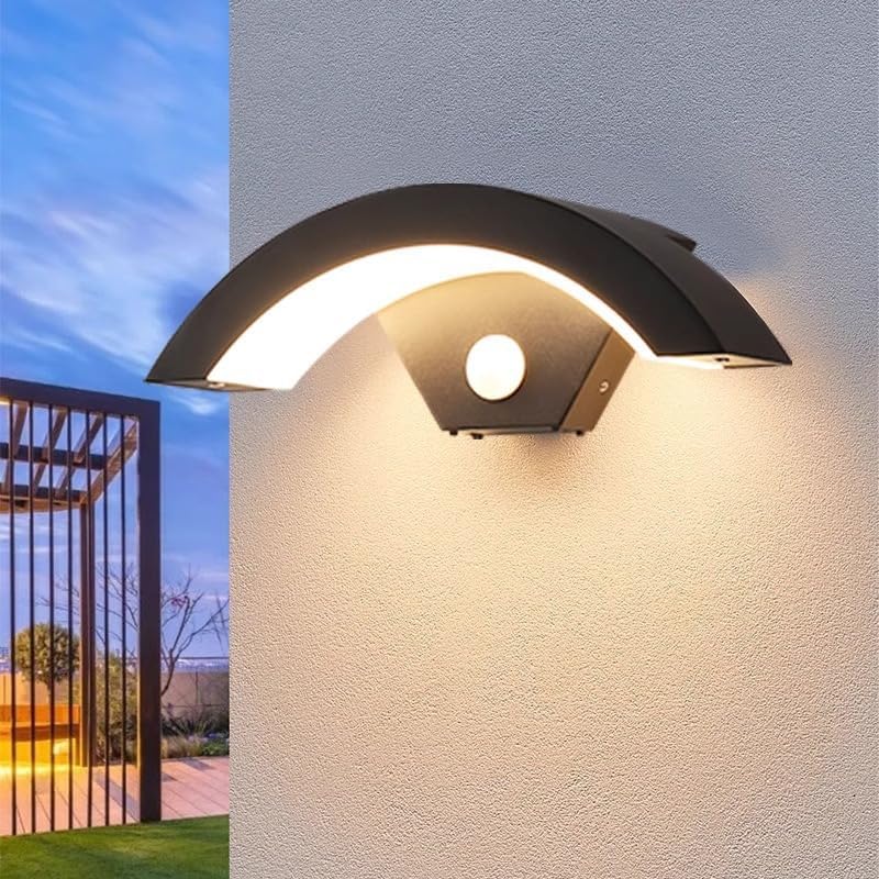 Wall Light - Black Metal Frame, Warm Light