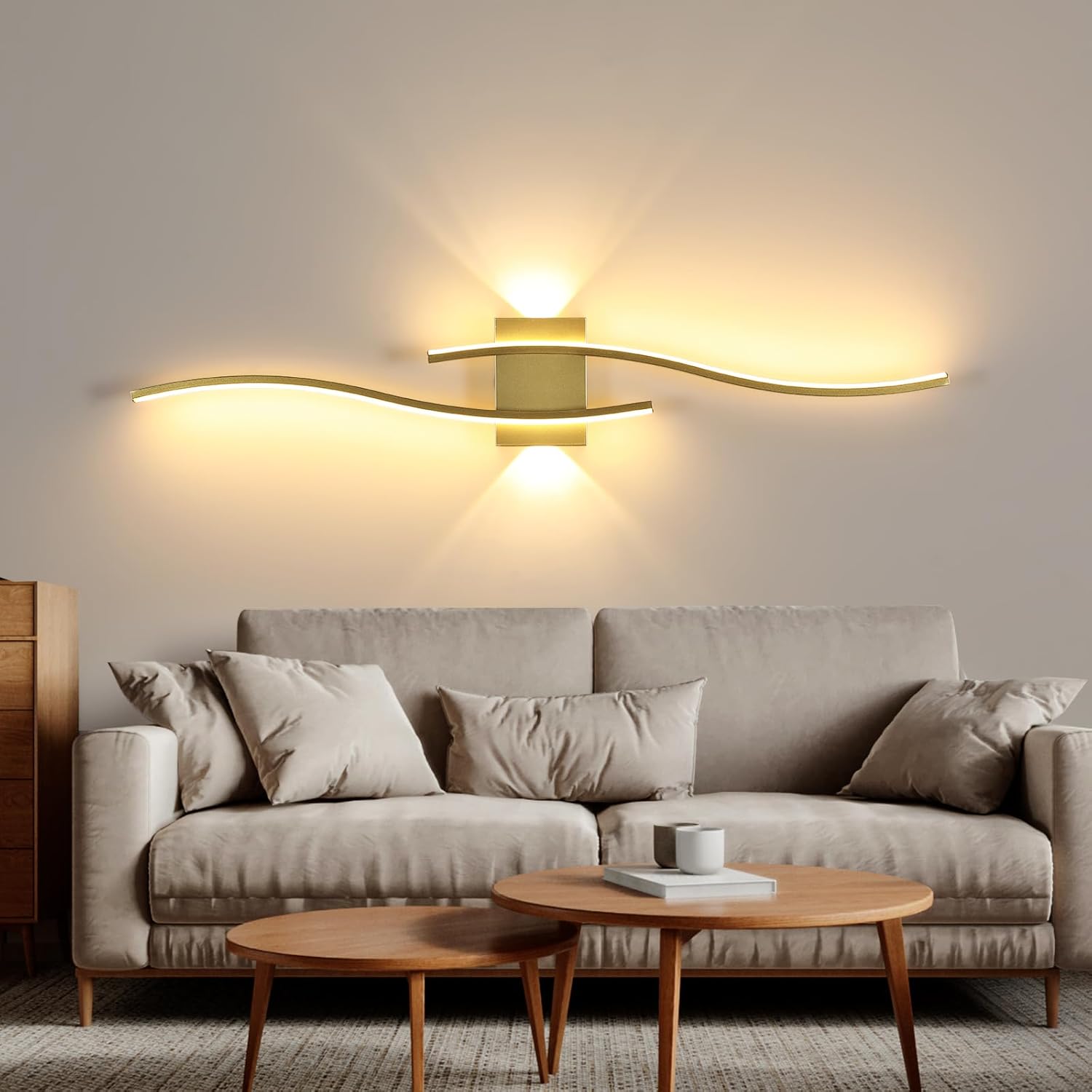 Wall Light - Gold Aluminium Frame, Warm Light
