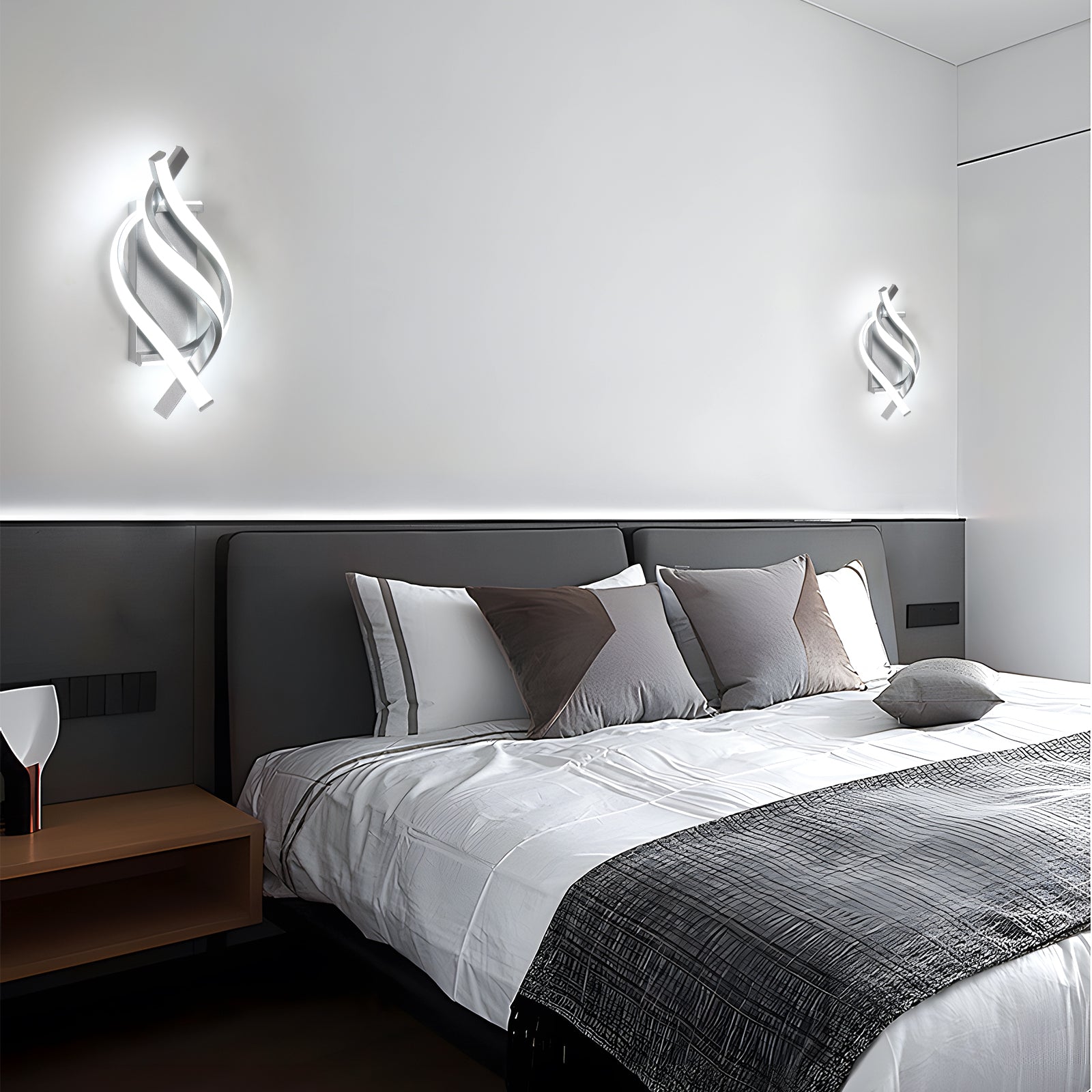 Wall Light - Silver Aluminium Frame, White Light
