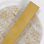 Wandleuchte – goldener Acrylrahmen, warmes Licht