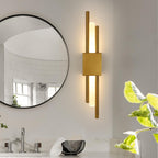 Wandleuchte – goldener Metallrahmen, warmes Licht